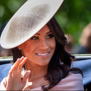 Plus de fashion faux-pas pour Meghan Markle?? Découvrez son étonnant styliste