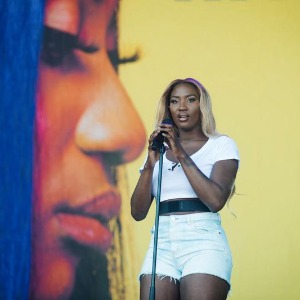 PEOPLE : Fashion Week  Aya Nakamura continue de fasciner les Français (photo)