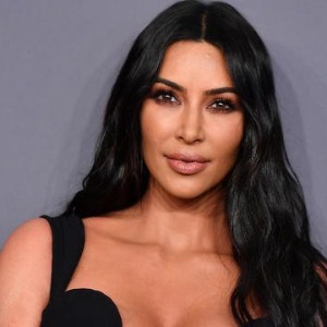 PEOPLE : Kim Kardashian West donne des conseils sur le coronavirus