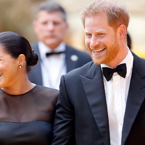 PEOPLE : Meghan Markle et Harry fêtent les mamans : comment ils se démarquent de Kate Middleton et William