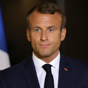 PEOPLE : Vidéo : une infirmière pousse un coup de gueule contre Emmanuel Macron