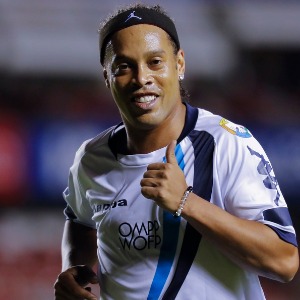 FOOTBALL : la justice paraguayenne libère Ronaldinho de prison !