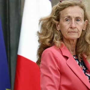 FRANCE : Belloubet libère 8.000 détenus, dont 130 radicalisés islamistes: +20% de criminalité à prévoir?