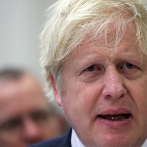 Le Royaume-Uni «vaincra le coronavirus», dit Boris Johnson à sa sortie d’hôpital