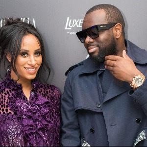 PEOPLE : Maître Gims se dévoile sans lunettes avec sa fille
