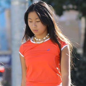 PEOPLE : Jade Hallyday voue un véritable culte à la très sexy Bella Hadid !