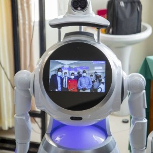 AFRIQUE 2050 :  Covid-19 a été le moment "ampoule électrique" de l'Afrique