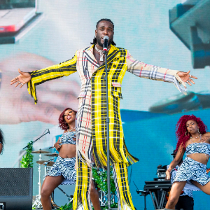 AFRIQUE 2050 : Burna Boy a le monde entier à l'écoute