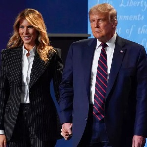 REVUE DE PRESSE DES AMÉRIQUES À la Une : Donald Trump testé positif au Covid-19