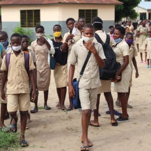 AFRIQUE 2050  : Des leçons difficiles alors que les écoles en Afrique luttent pour revenir à l'apprentissage