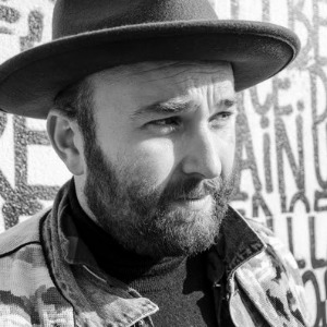 MUSIQUE : Lewis Evans, le clip de King of the Jingle // Nouvel EP Le Rayon Vert