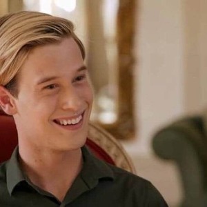 ETATS-UNIS : Qui est Tyler Henry, le médium que tout Hollywood s’arrache ?