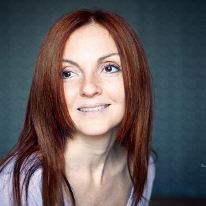 MUSIQUE : Caryn Trinca, le clip de Je veux Naître