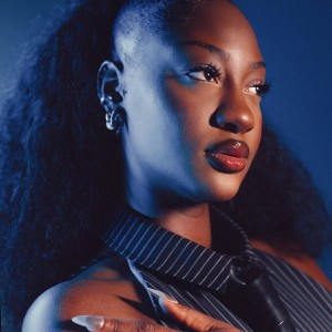 Afrobeats Queen Tems dévoile son premier album "Born in the Wild"