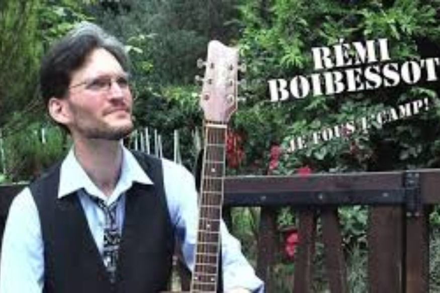 Deux de mes chansons ainsi qu'une bio