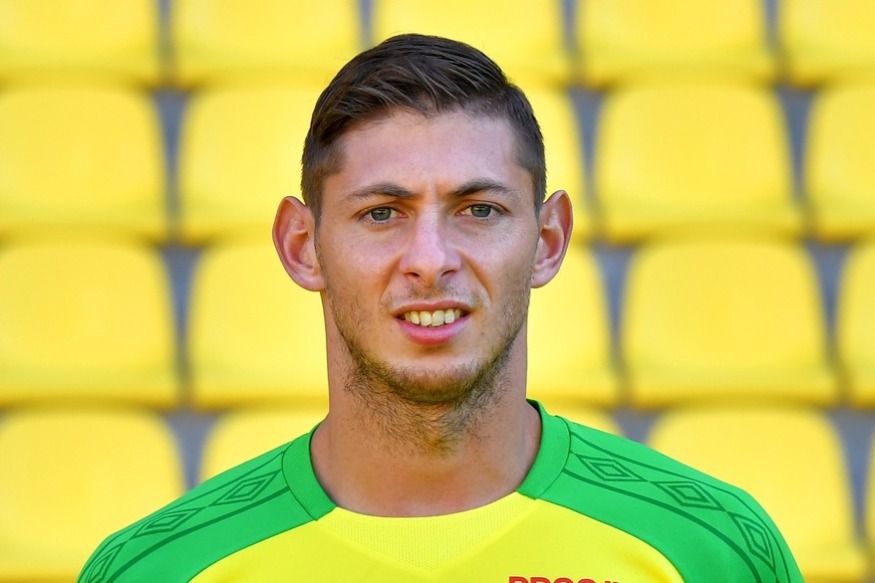 PEOPLE : Mort d’Emiliano Sala : la veuve du pilote brise enfin le silence