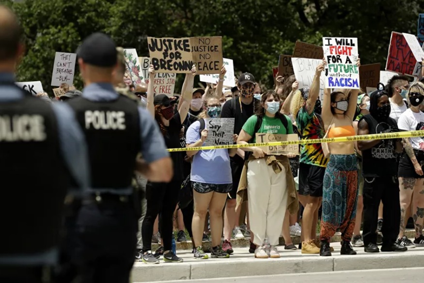 AMERIQUE : Vers une guerre civile aux États-Unis? «Il y a péril en la demeure»