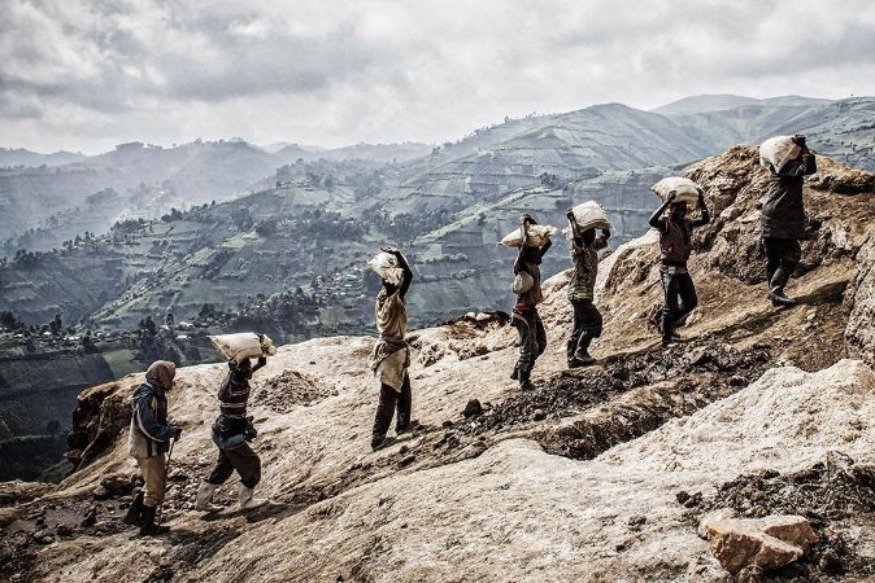 AFRIQUE2050 : Coltan le voyage du sol à votre téléphone