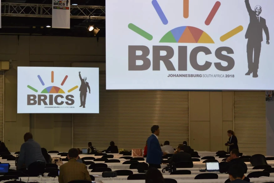 La Chine promet de favoriser l’adhésion de nouveaux membres aux BRICS