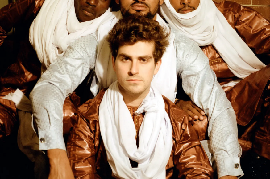 La guitare de Mdou Moctar est une sirène hurlante contre l'héritage colonial de l'Afrique